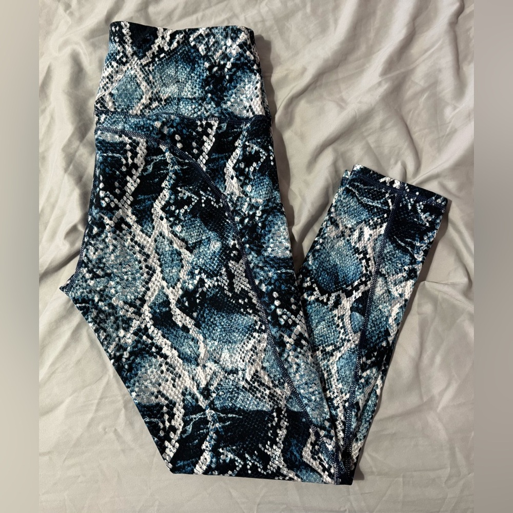 💕PHISOCKAT Leggings💕